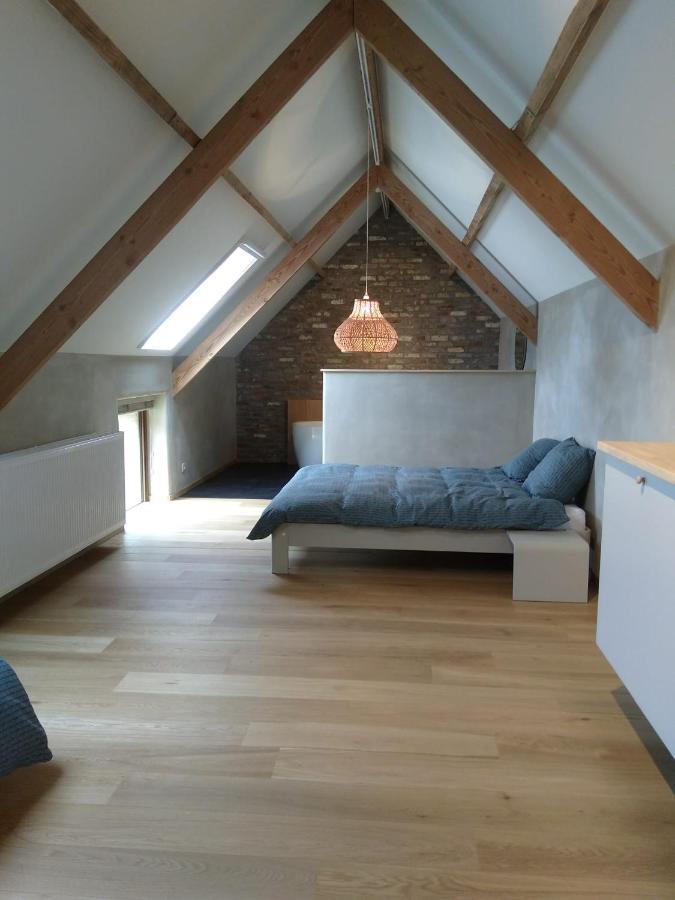 Nachtegael Hoekhuis, Knusse Woning Met Prachtig Vergezicht Kluisbergen Exterior foto